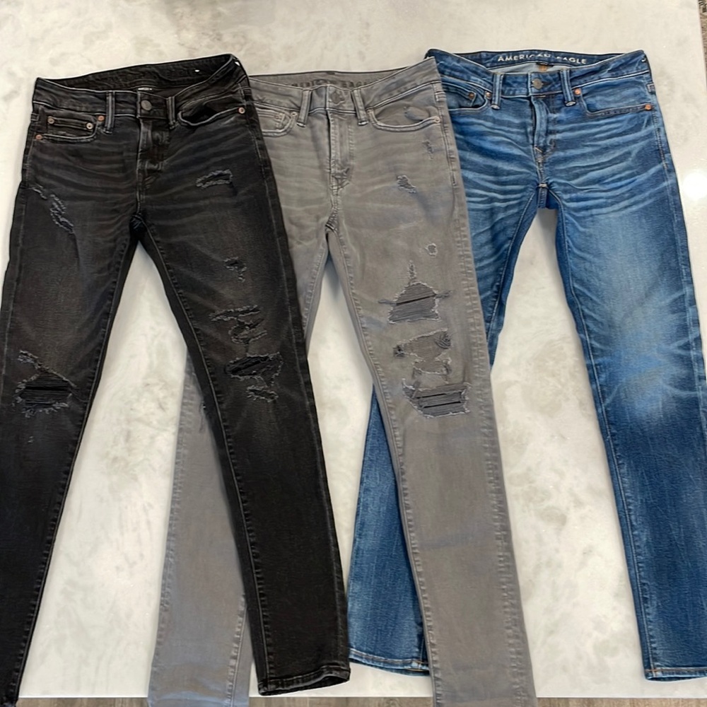 3 American Eagle Airflex+ jeans. Black, Grey and blue jeans all size 29 / 32